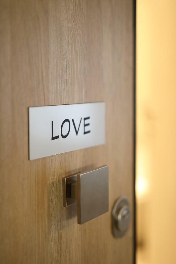 Love Luxury Central Apartment Aten Exteriör bild